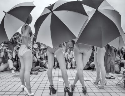 Surrounded, Tokyo, 2017